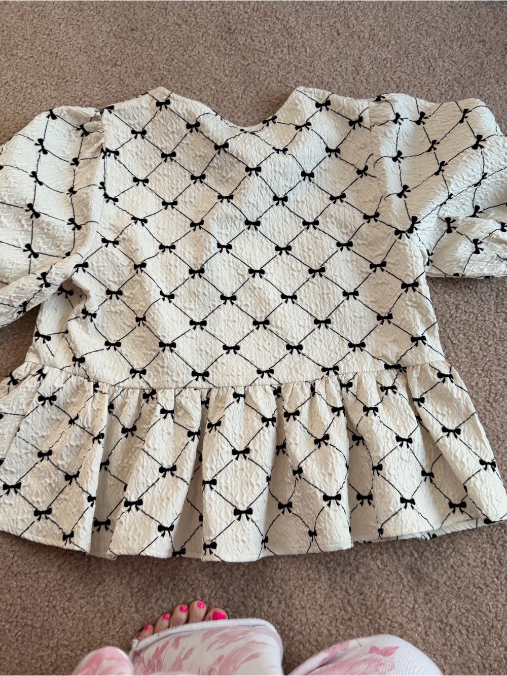 Idem ditto White Puff Sleeve Bow tie Accent Top blouse - Picture 7 of 7